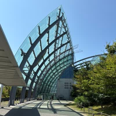 アクアマリンふくしまの建物の写真